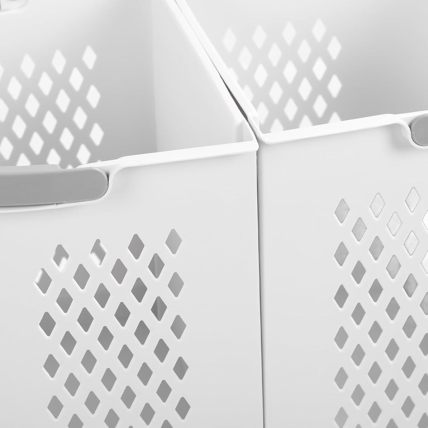 SmartBin Laundry™ – O Cesto Inteligente que Organiza com Estilo e Eficiência