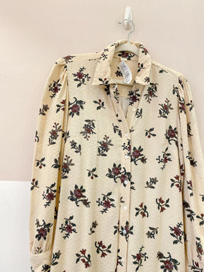 Vestido flores barra preta Renner P