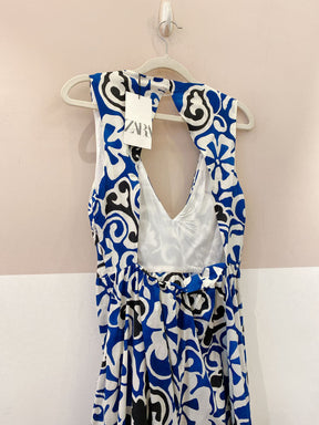 Vestido estampado decote Zara P