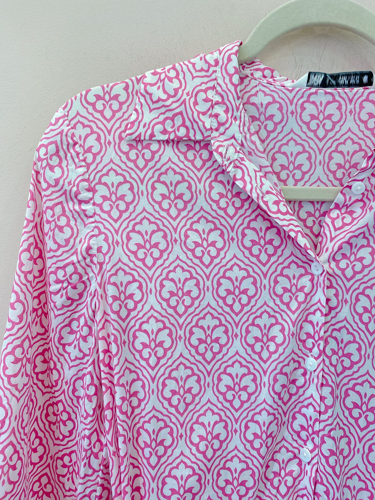 Vestido curto rosa Zara PP